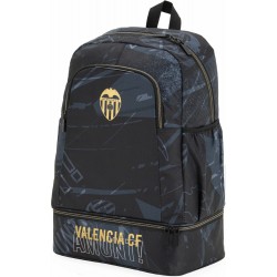 MOCHILA CON ZAPATILLERO
